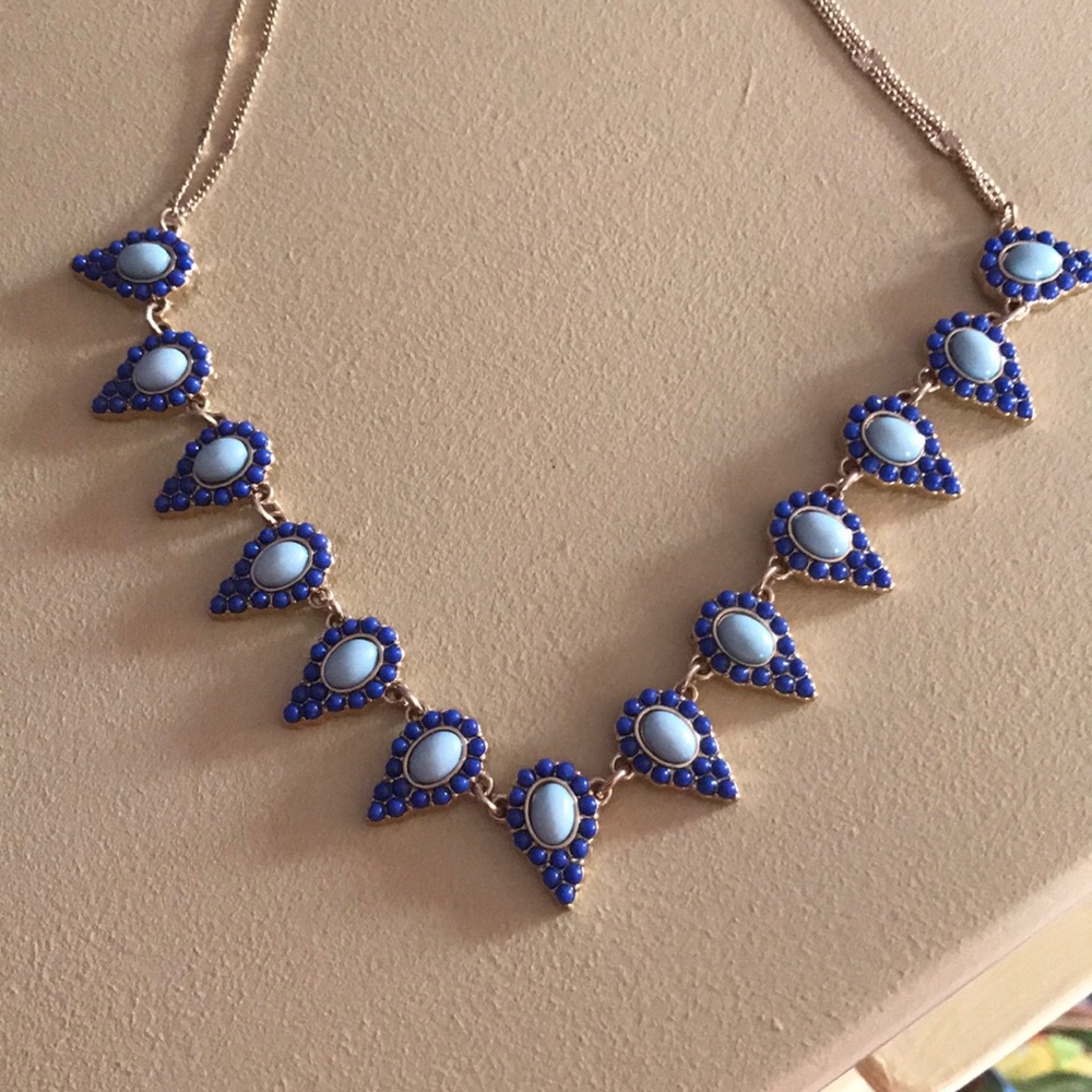 Statement necklace 💙 - Picture 2 of 6